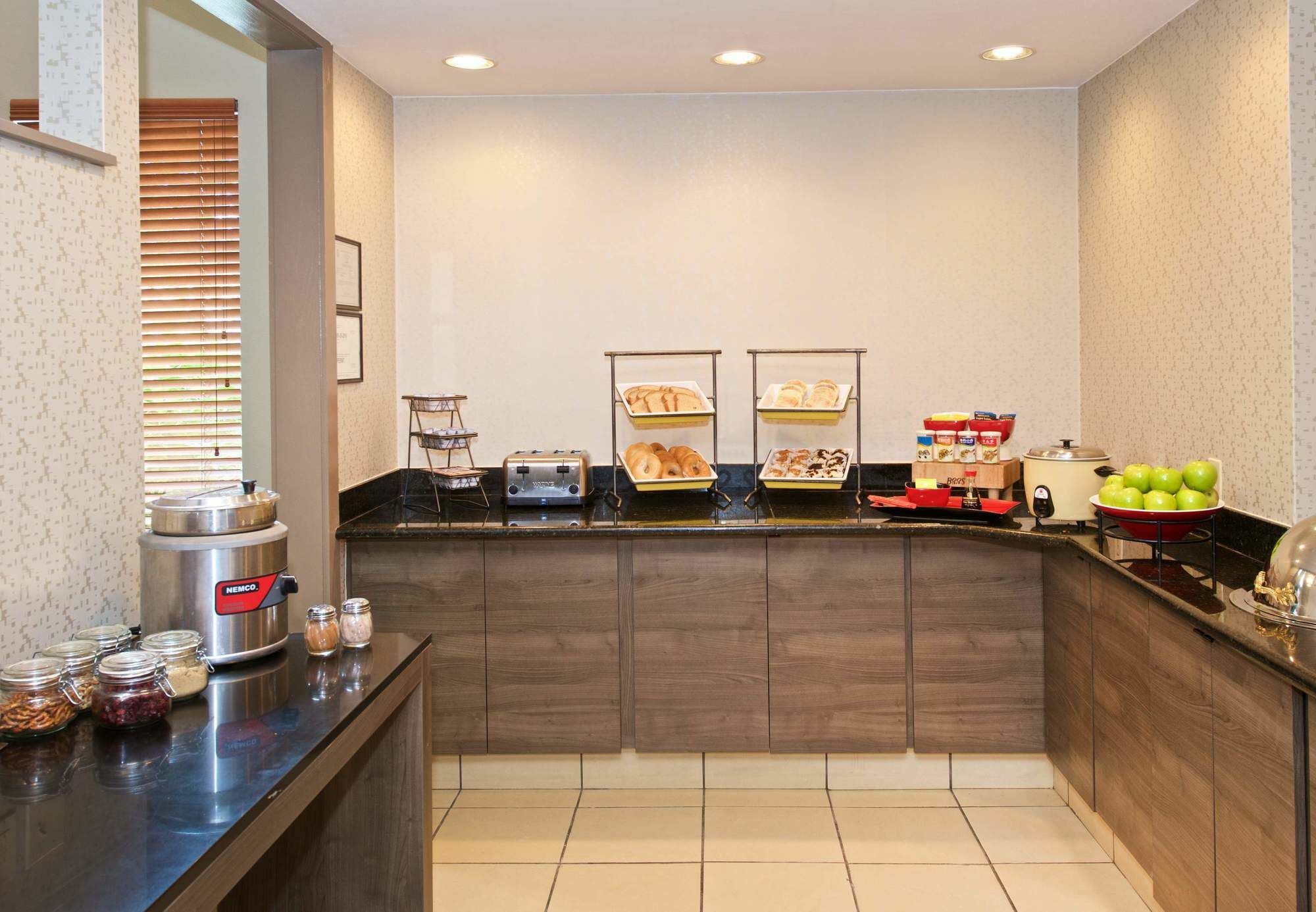 Sonesta Es Suites Portland Vancouver Parkway Exterior foto